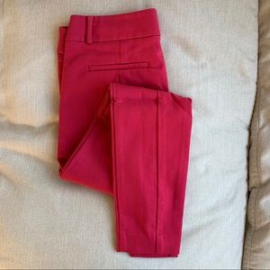SALE 💫 Bright pink LOFT skinny ankle fit pant